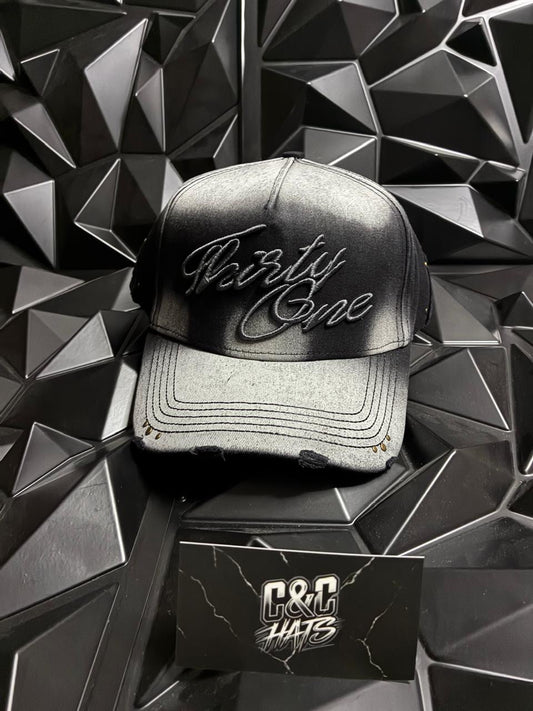 31 HATS - FADE TO BLACK
