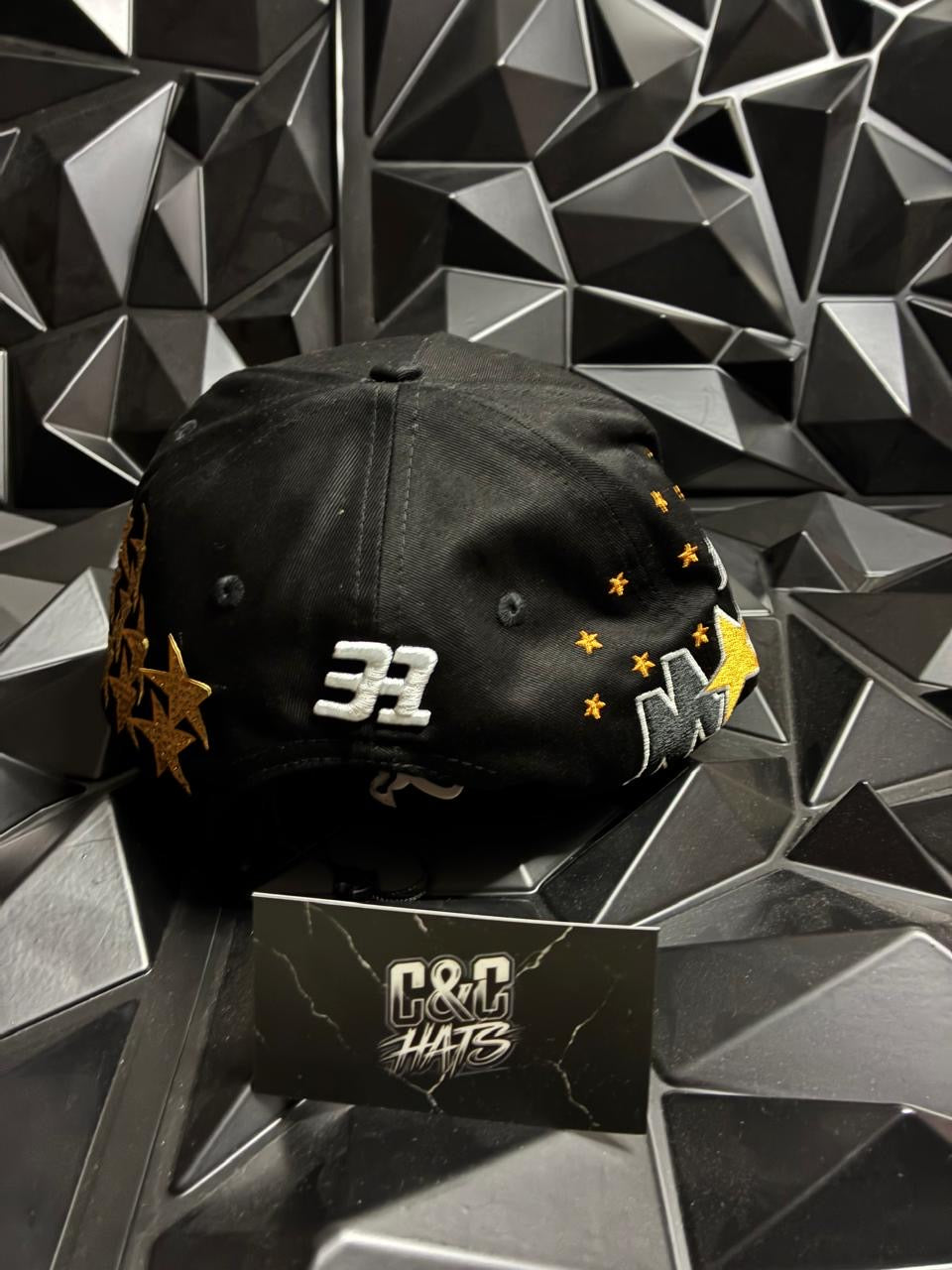 31 HATS - EL MAGO